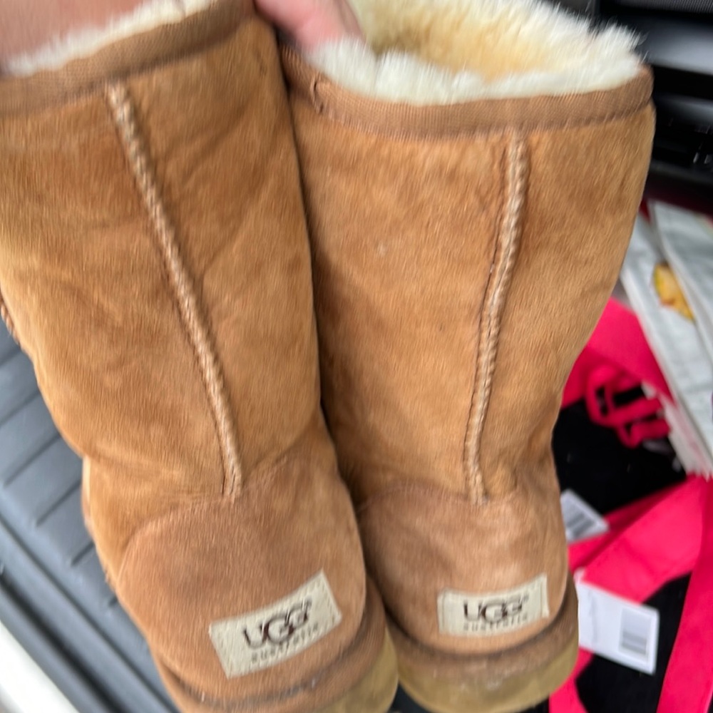 tan uggs low ankle booties